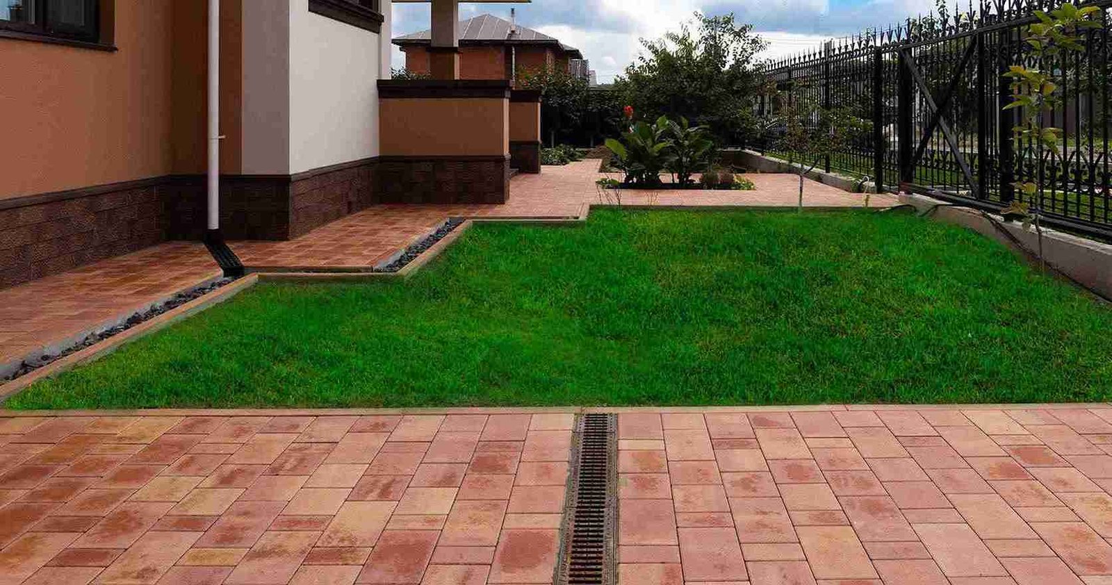 Where Can I Find Resin Pathway Installers in Durham?